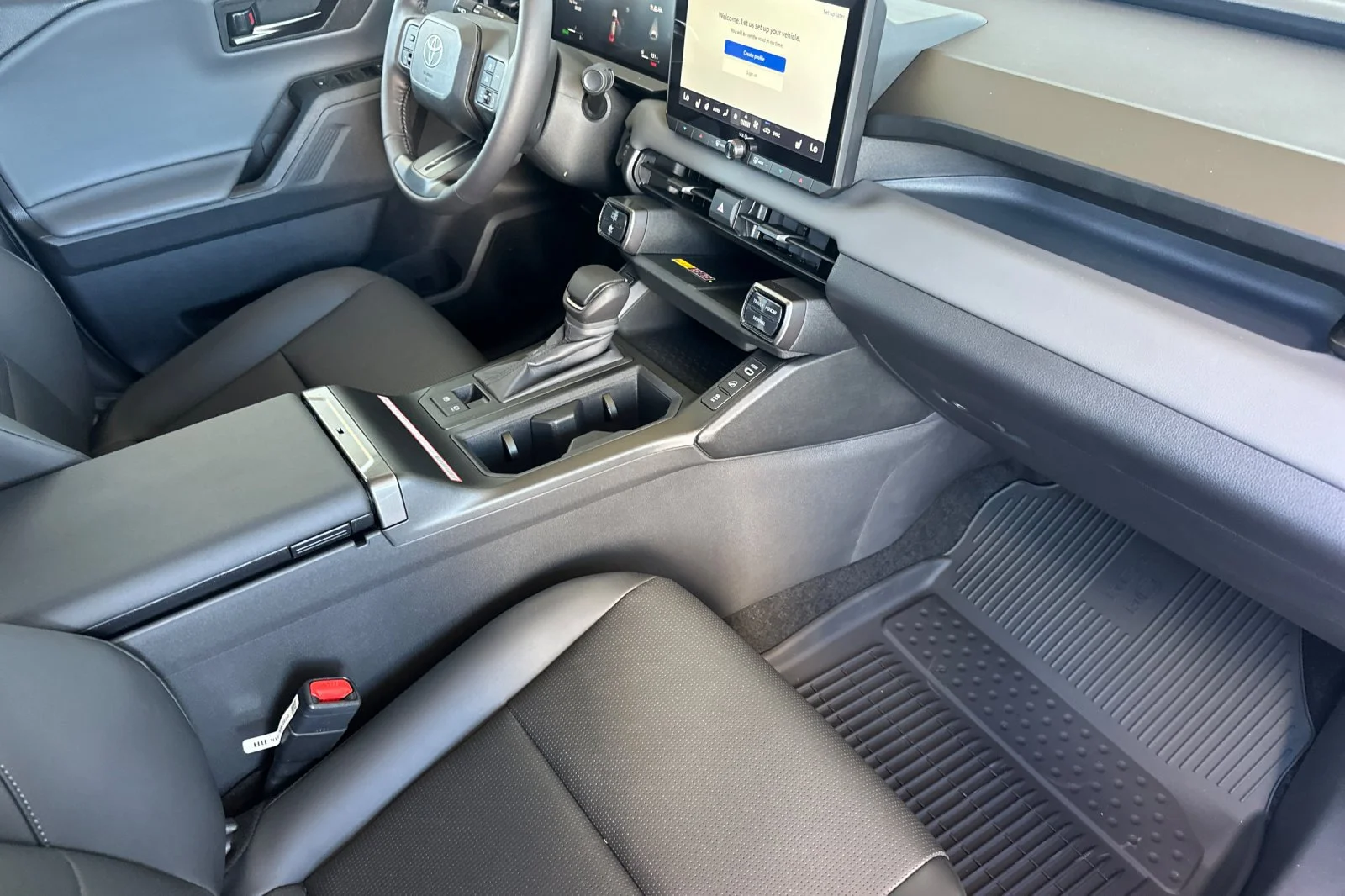 New 2026  Toyota XLE Premium image 17