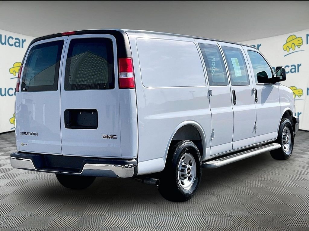 Used 2025 White GMC Work Van image 6