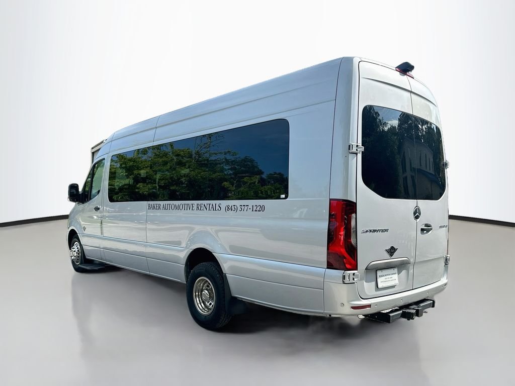 Used 2023  Mercedes-Benz LA West 15 Passenger image 3