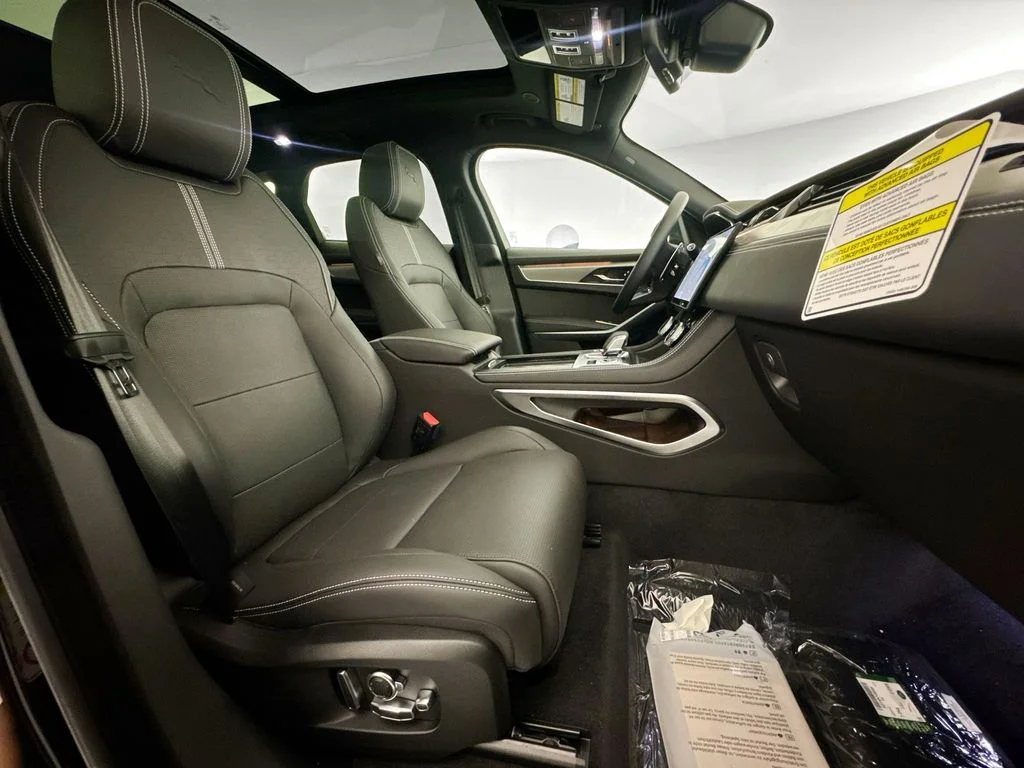 2026 Jaguar F-Pace R-Dynamic S - Photo 30