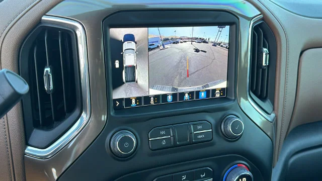 2023 Chevrolet Silverado 3500HD High Country - Photo 16