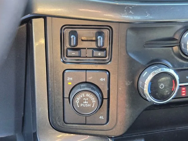 Used 2023 White Ford XLT image 29