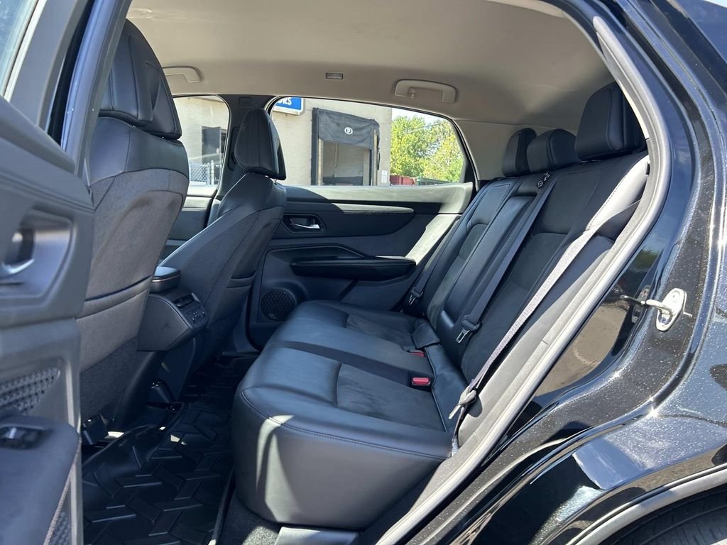 Used 2023 Black Nissan ENGAGE image 16