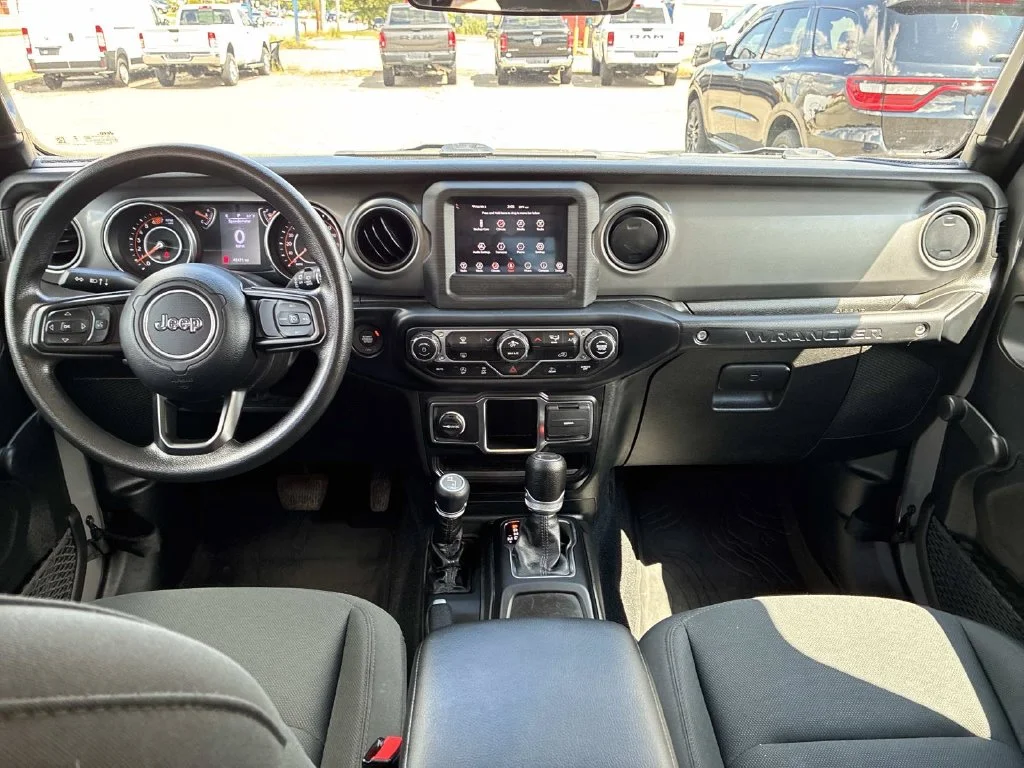 Certified Used 2022 Gray Jeep Unlimited Willys image 14