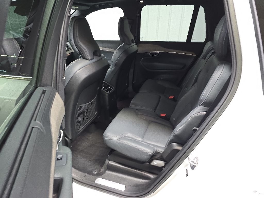 2023 Volvo XC90 Ultimate - Photo 32