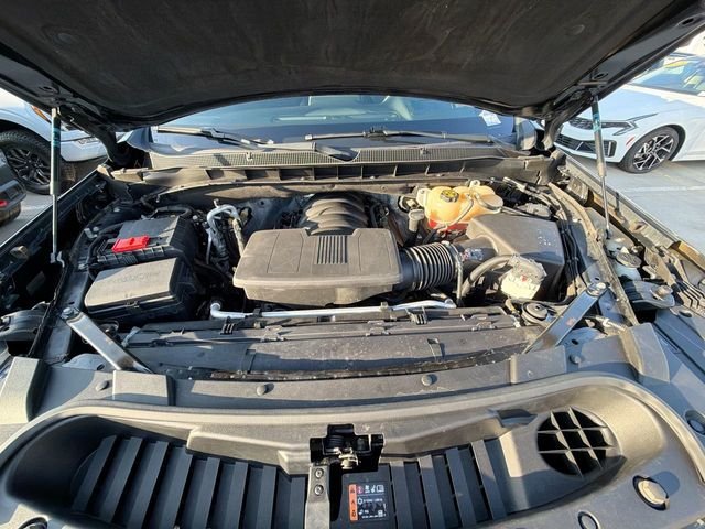 Used 2021  Chevrolet High Country image 34