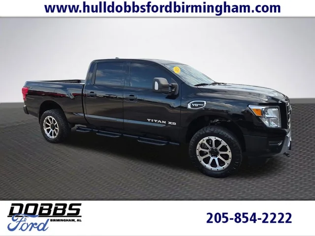 2023 Nissan Titan XD SV