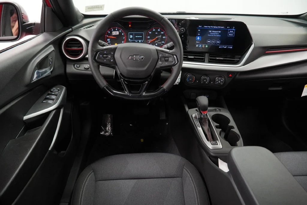 2026 Chevrolet Trax RS - Photo 12