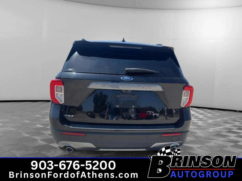 Used 2023 Agate Black Metallic Ford XLT image 6