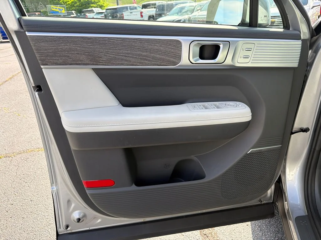 Used 2024 Silver Hyundai Limited image 10