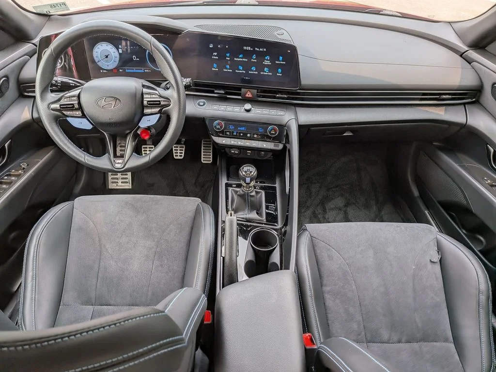 Used 2025 Red Hyundai Base image 24