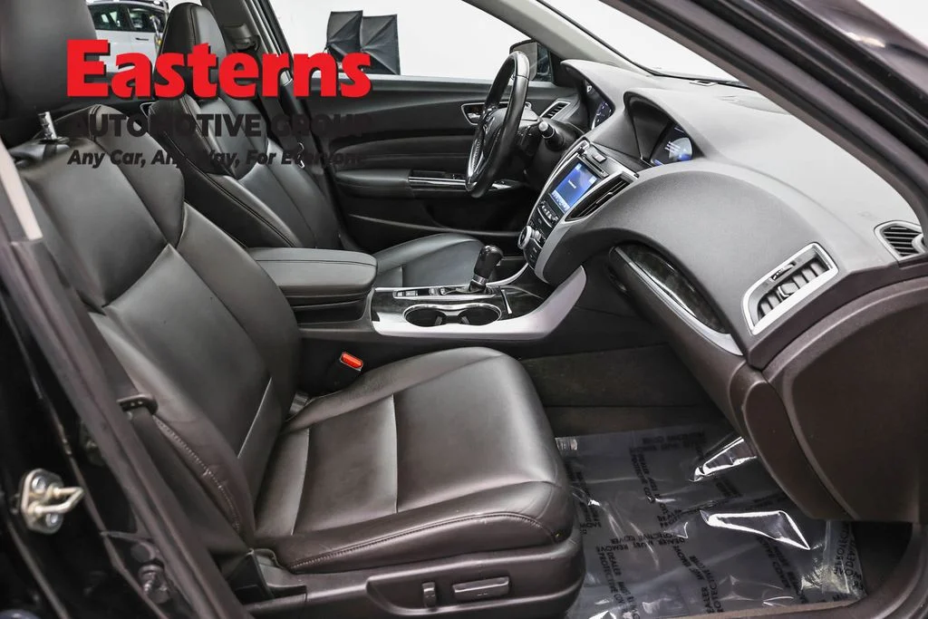 Used 2020 Black Acura 2.4L image 24