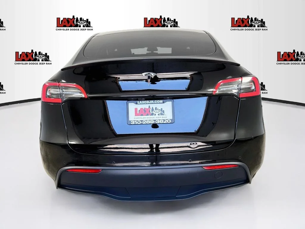 Used 2022 Black Tesla Performance image 6
