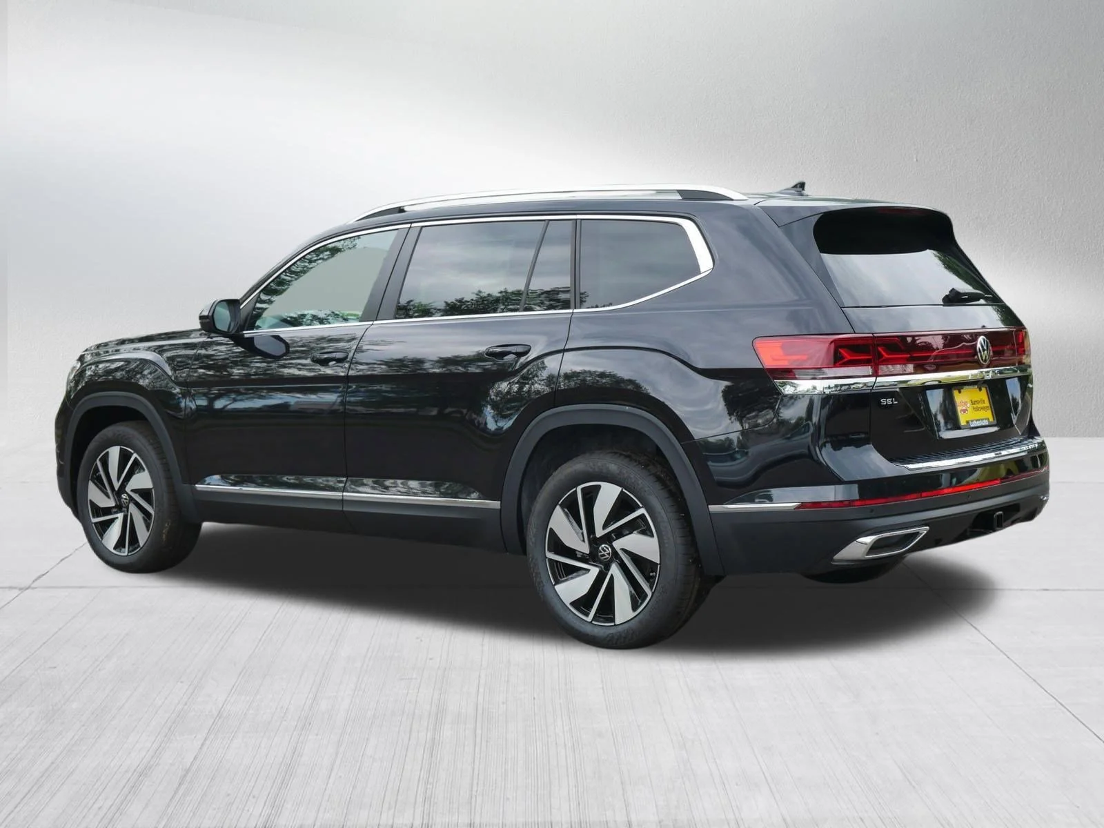 New 2026 Deep Black Pearl Volkswagen 2.0T SEL image 3