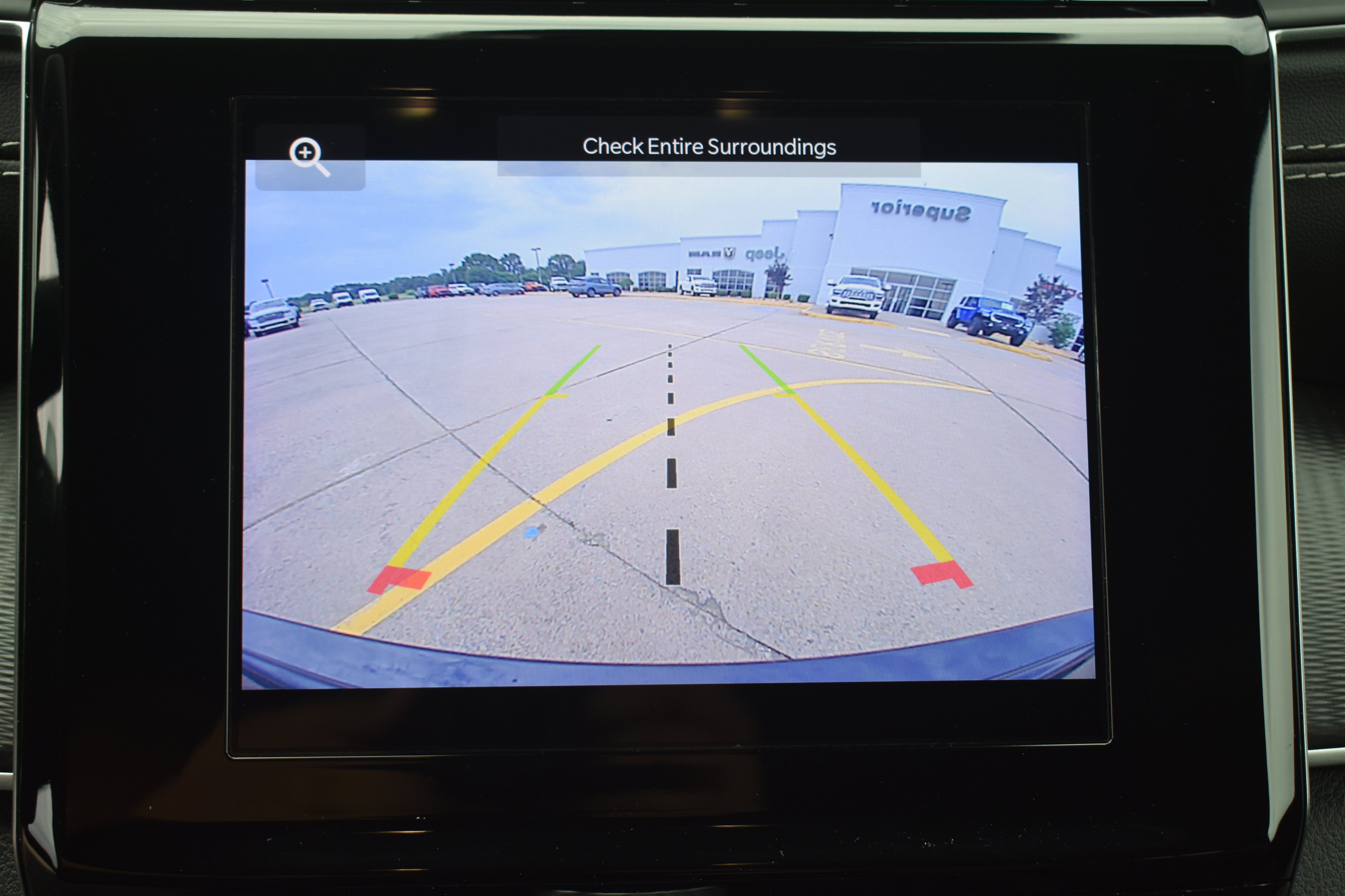 Used 2024 Diamond Black Crystal Pearlcoat Jeep Altitude image 24