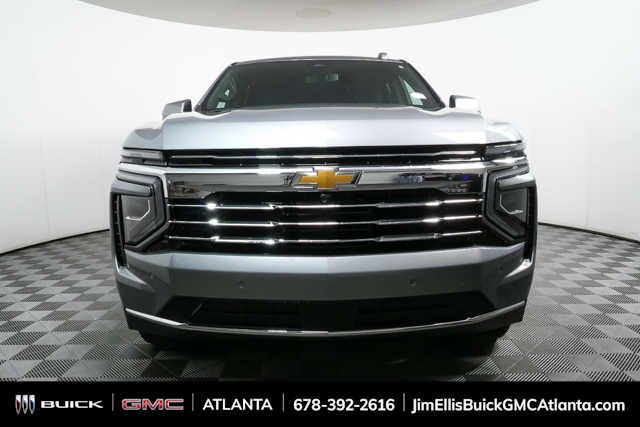 Used 2025 Sterling Gray Metallic Chevrolet LT image 32
