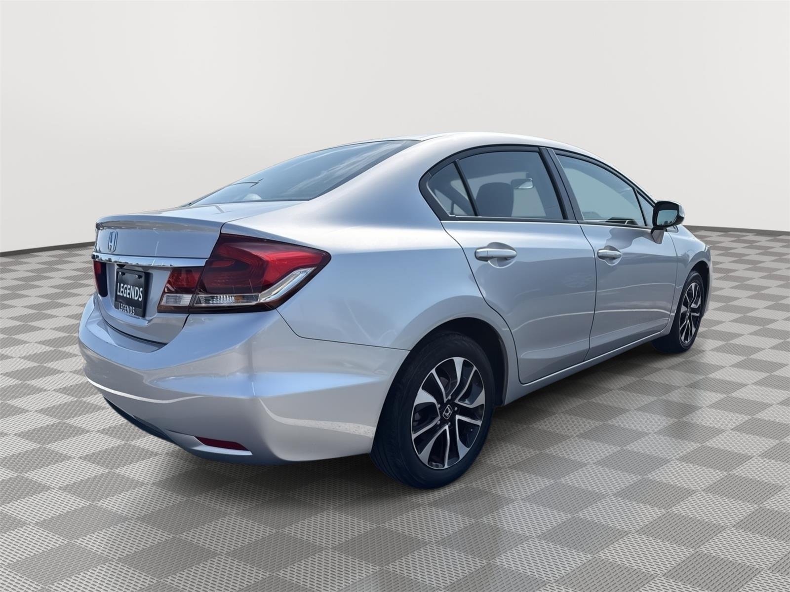 Used 2013 Alabaster Silver Metallic Honda EX image 6