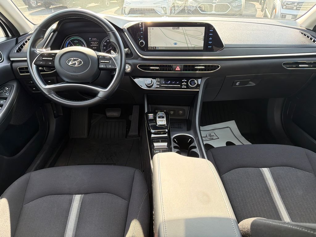 Used 2023 White Hyundai SEL image 22