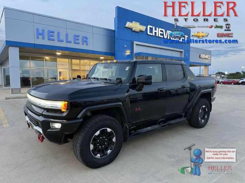 Used 2024 Void Black GMC 2X image 1