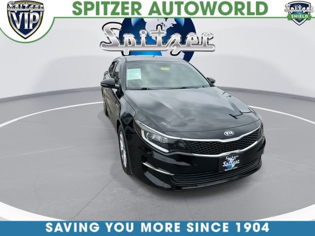 Used 2018 Black Kia LX image 2