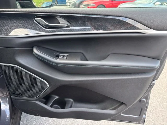 2024 Jeep Grand Cherokee Trailhawk 4xe - Photo 16