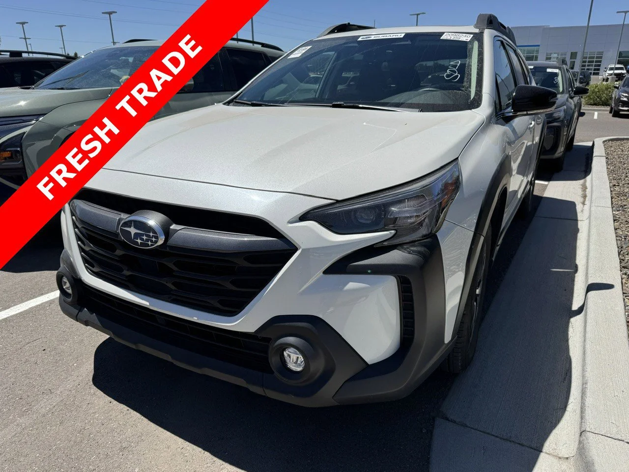 2025 Subaru Outback Premium's photo