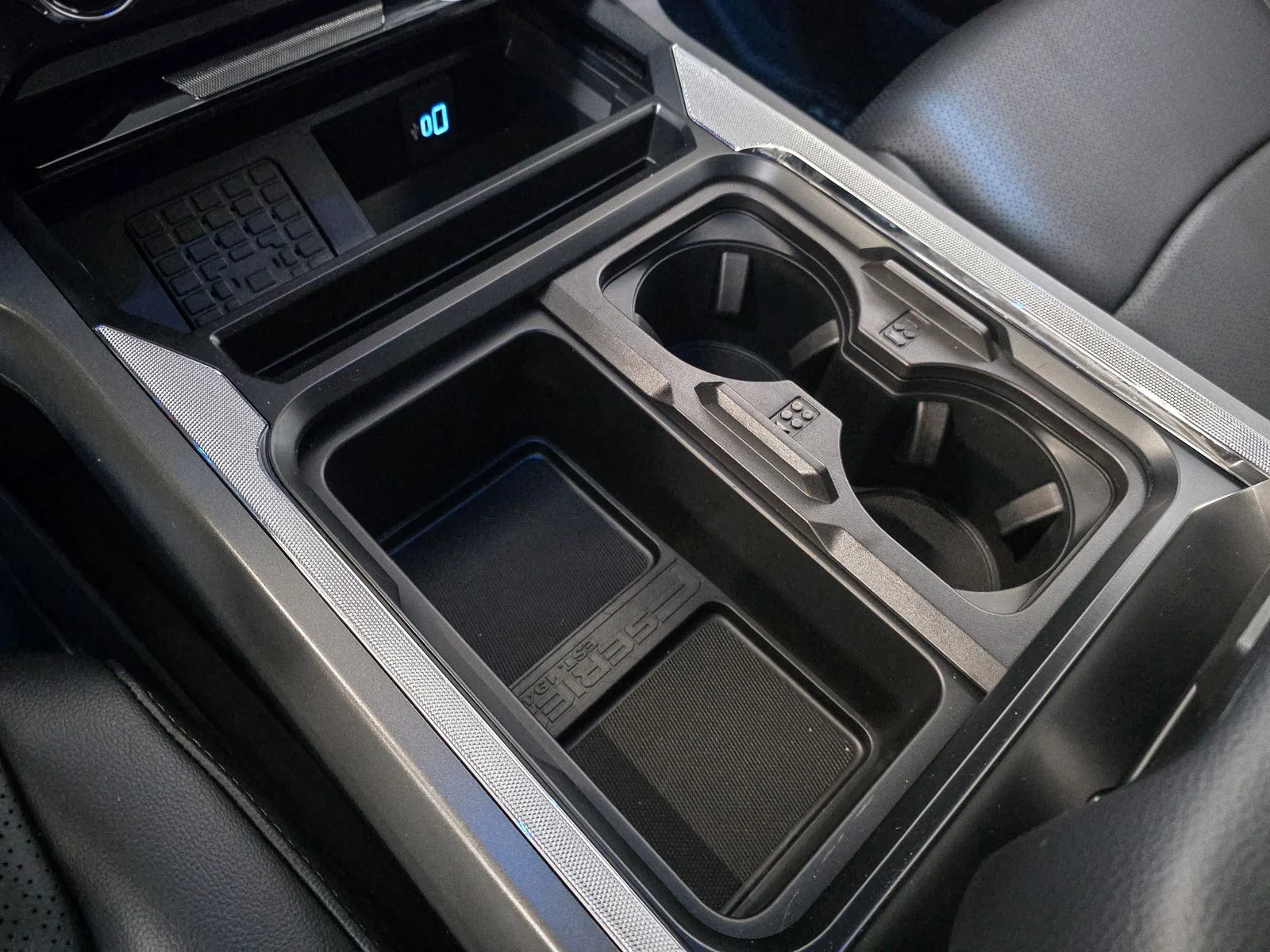2025 Ford F-350 Super Duty Lariat - Photo 28