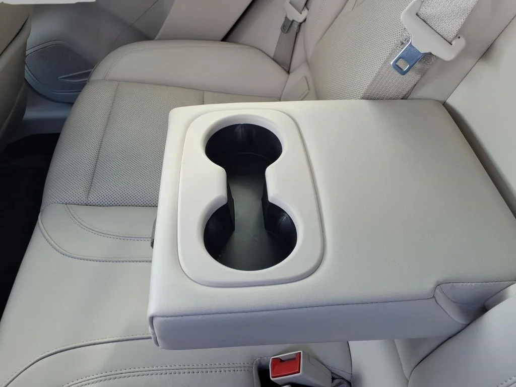 Used 2021 Blue Buick Essence image 9