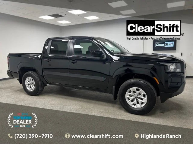 2024 Nissan Frontier SV Crew Cab 4X4 SWB's photo
