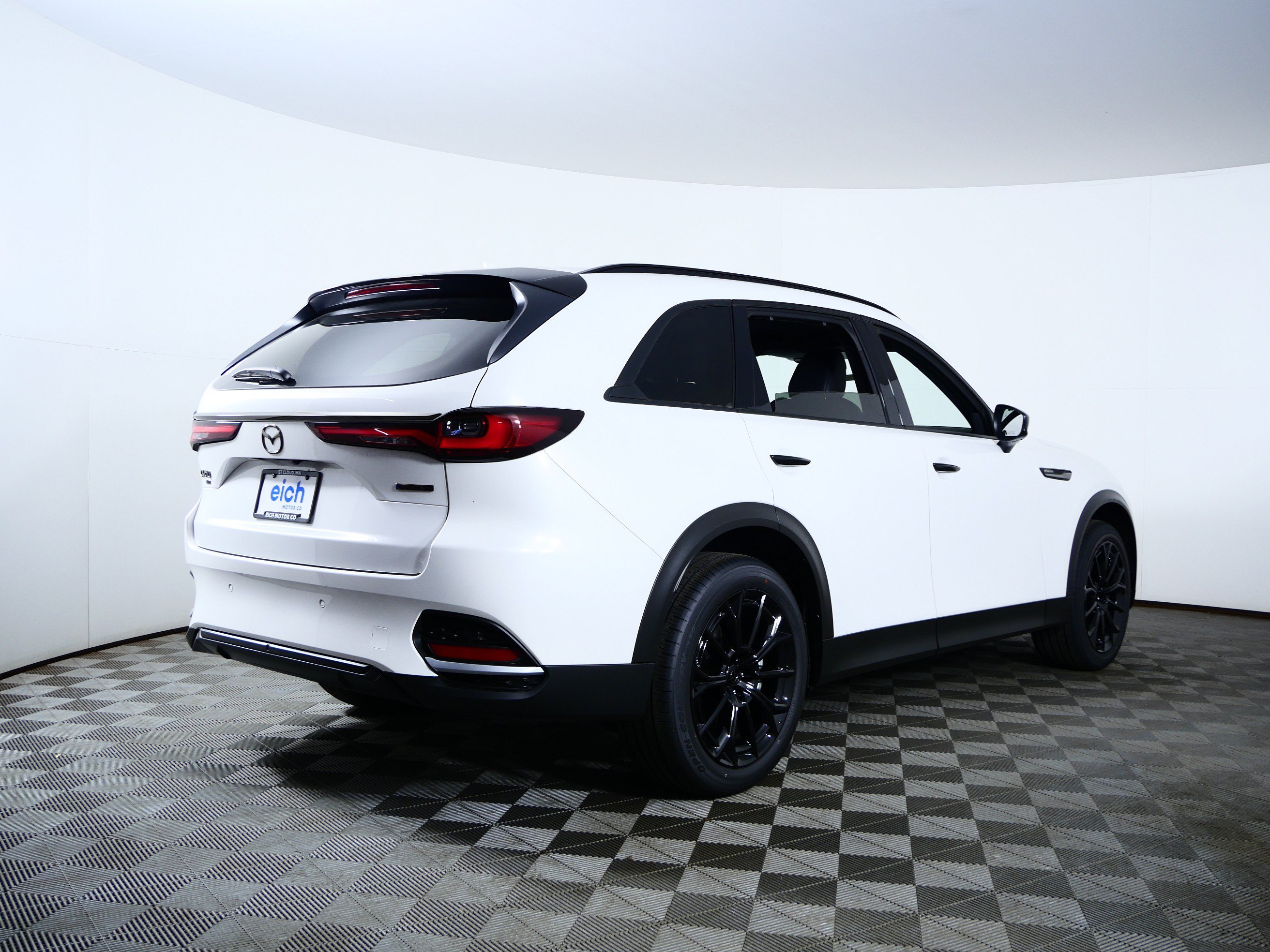 New 2026 Rhodium White Premium Mazda 3.3 Turbo Premium Plus AWD image 7