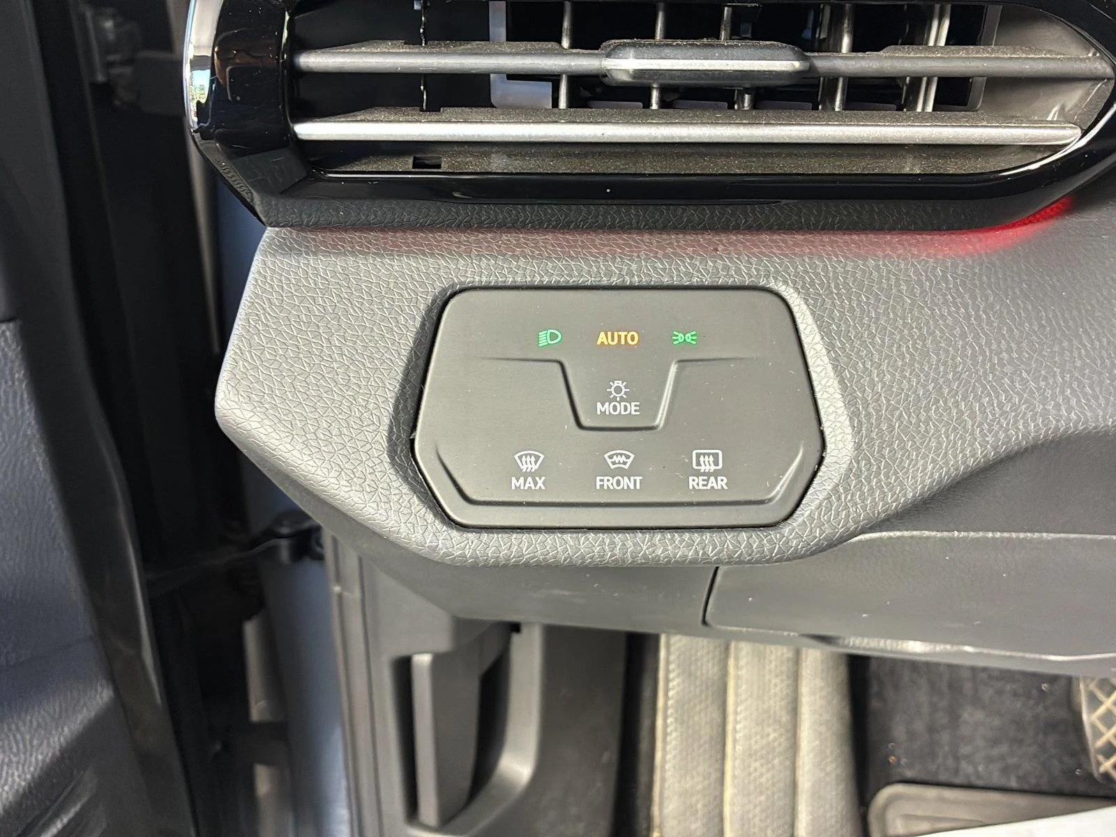 Used 2023 Pure Gray Volkswagen Pro image 22