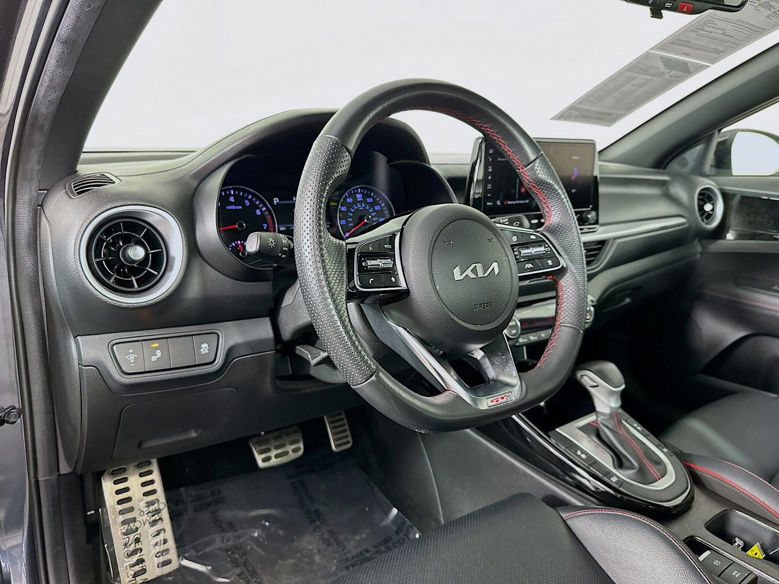 Used 2023 Gravity Gray Kia GT image 9