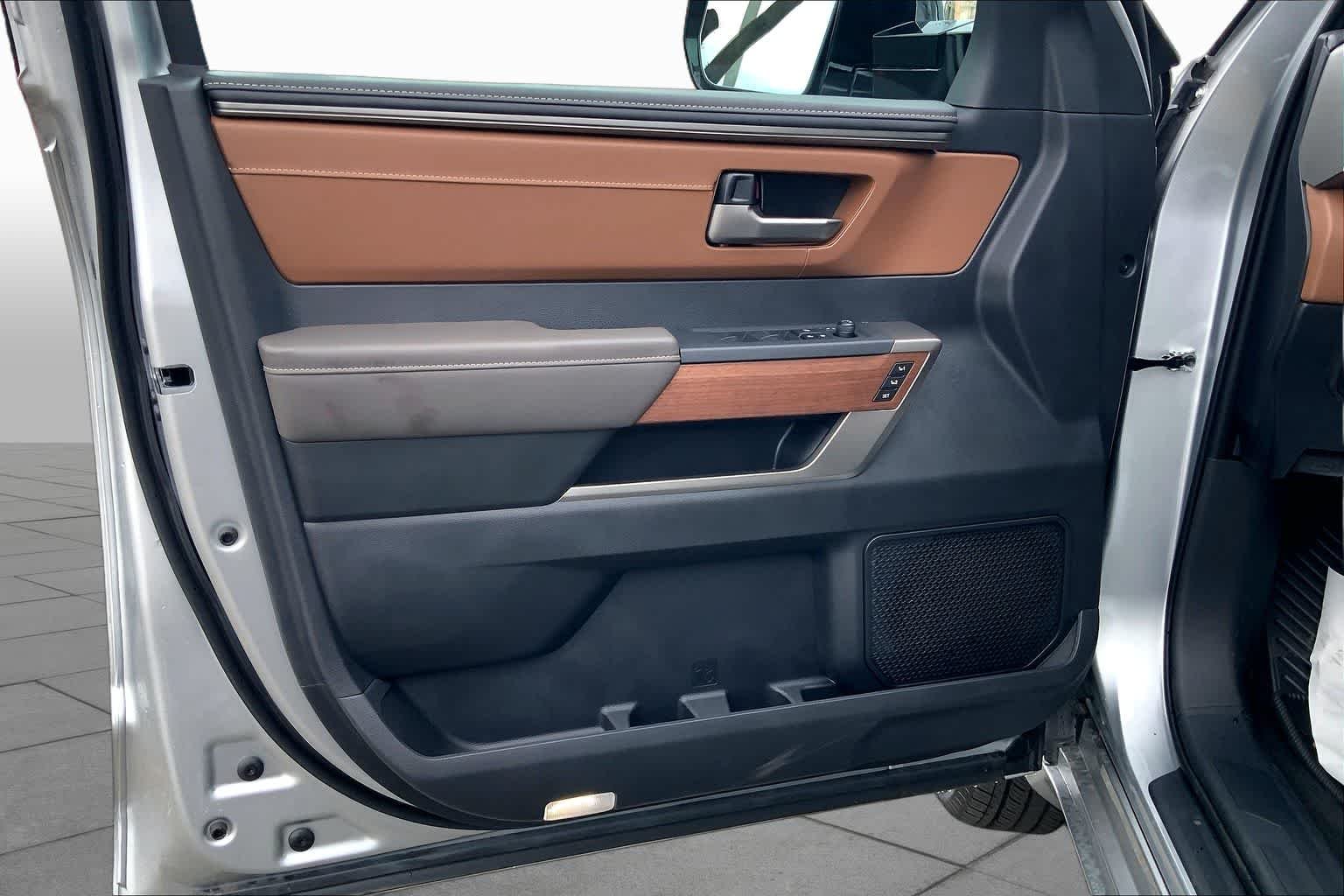 2026 Toyota Tundra 1794 Edition - Photo 10