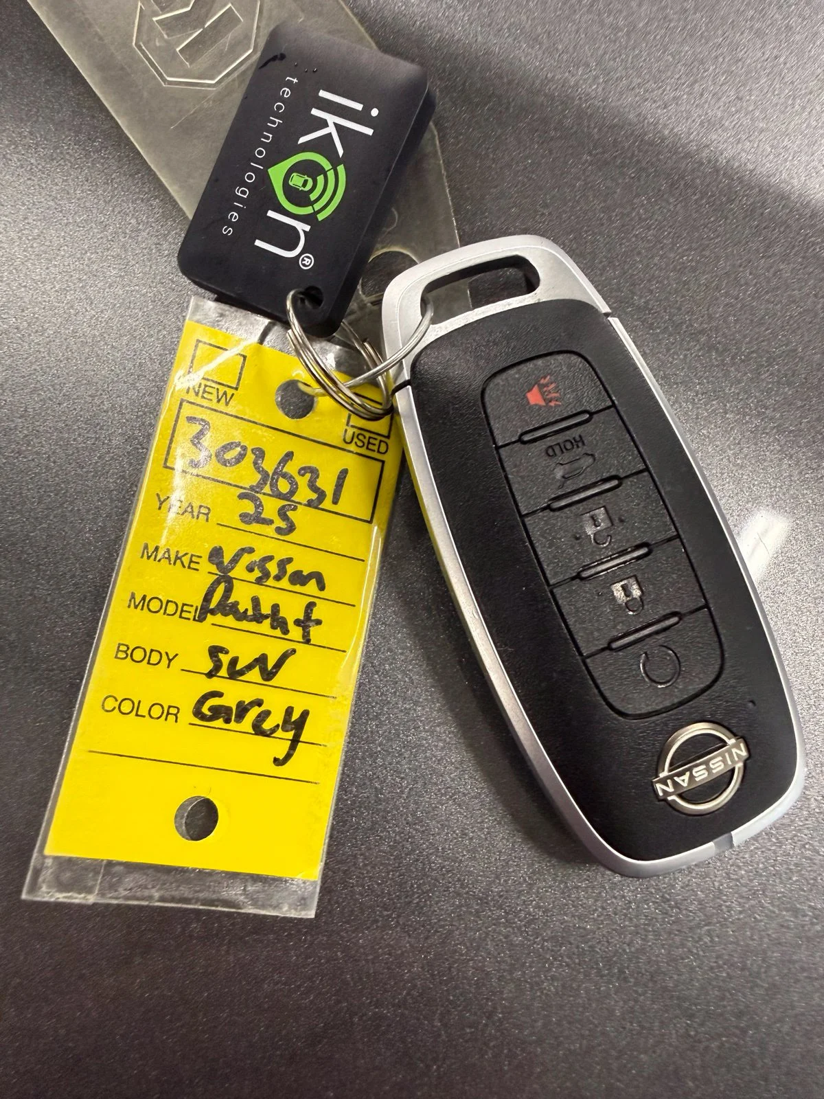 Used 2025 Gray Nissan Rock Creek image 29