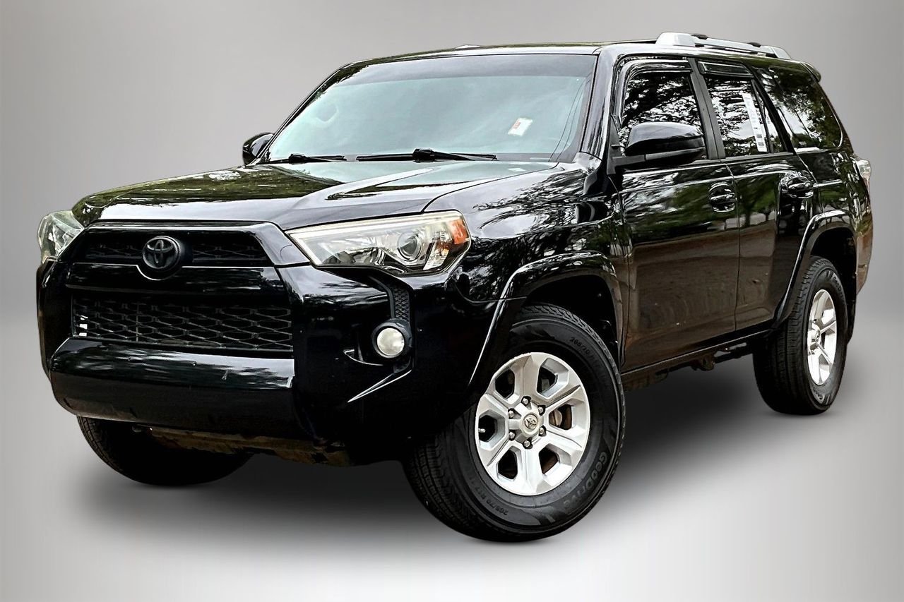 2017 Toyota 4Runner SR5 V6's photo