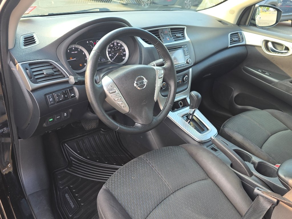 Used 2015 Super Black Nissan SR image 29
