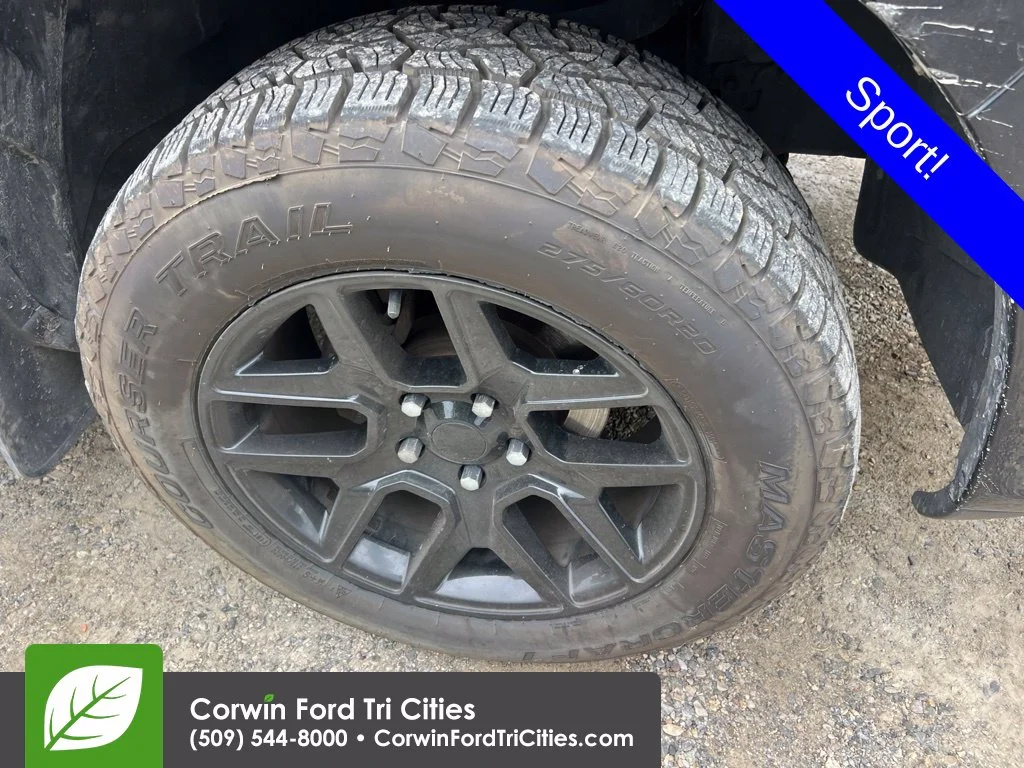 Used 2014 Black Ram Sport image 12