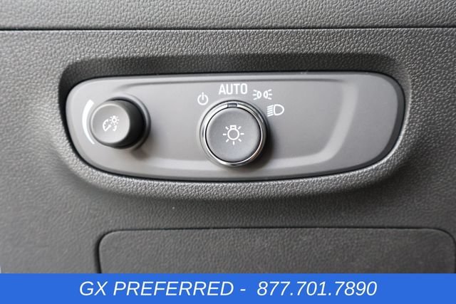 New 2026 Summit White Buick Preferred image 22