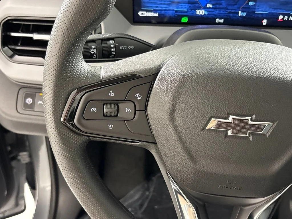 2027 Chevrolet Bolt LT - Photo 33