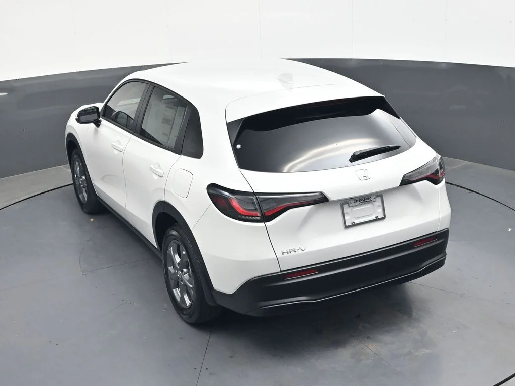 New 2026 Platinum White Pearl Honda LX image 20