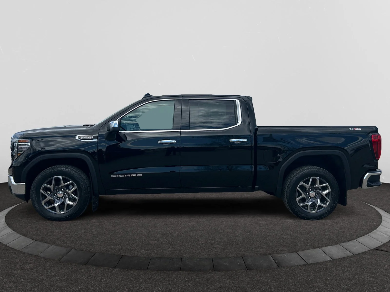 New 2026 Onyx Black GMC SLT image 2