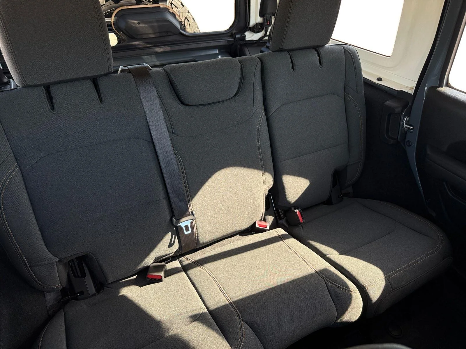 Used 2024 Gray Jeep 4-Door Willys 4x4 image 29