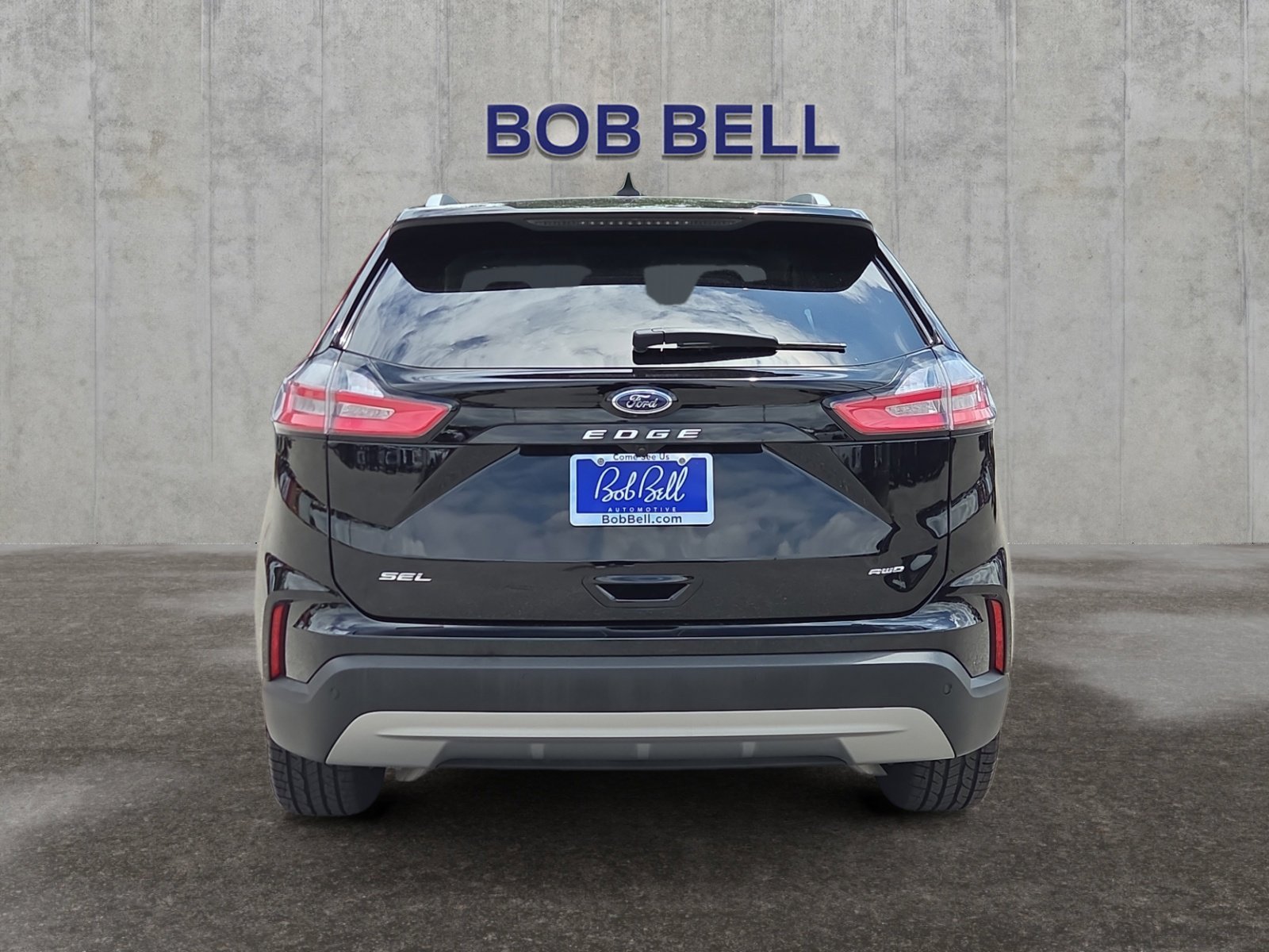 Certified Used 2023 Black Metallic Ford SEL image 4