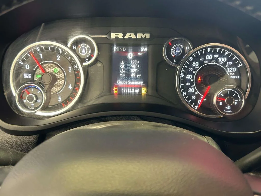 Used 2024 White Ram Big Horn image 32