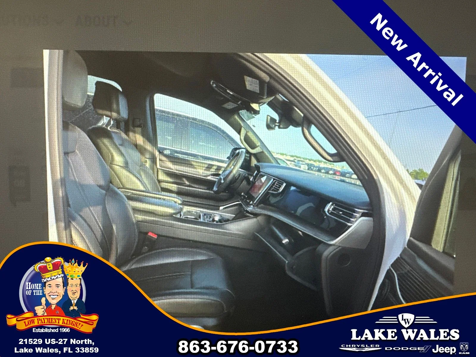 Used 2023 White Jeep Series II image 22