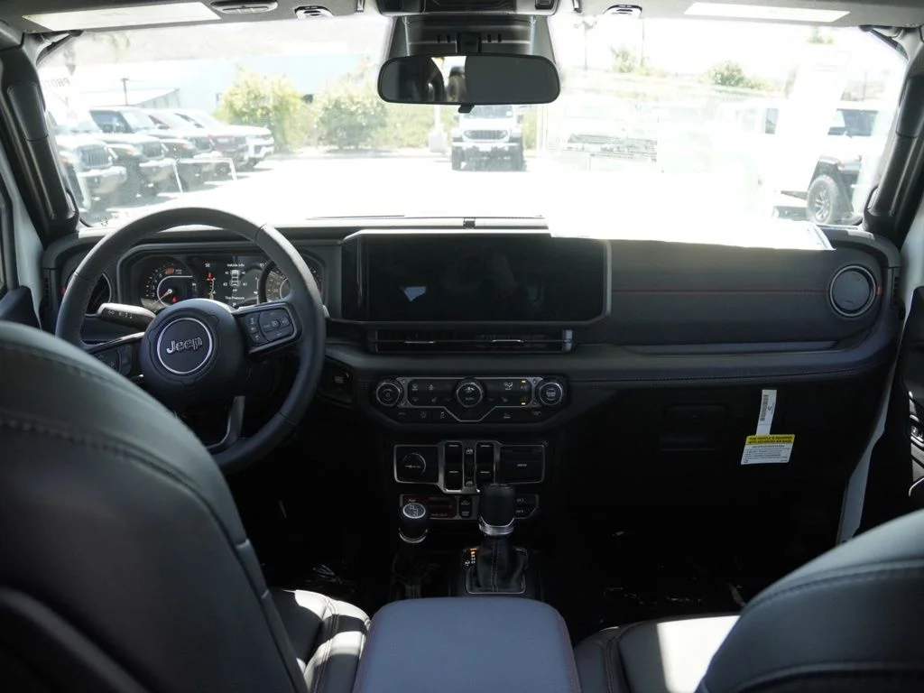 2026 Jeep Wrangler 4-Door Rubicon - Photo 24