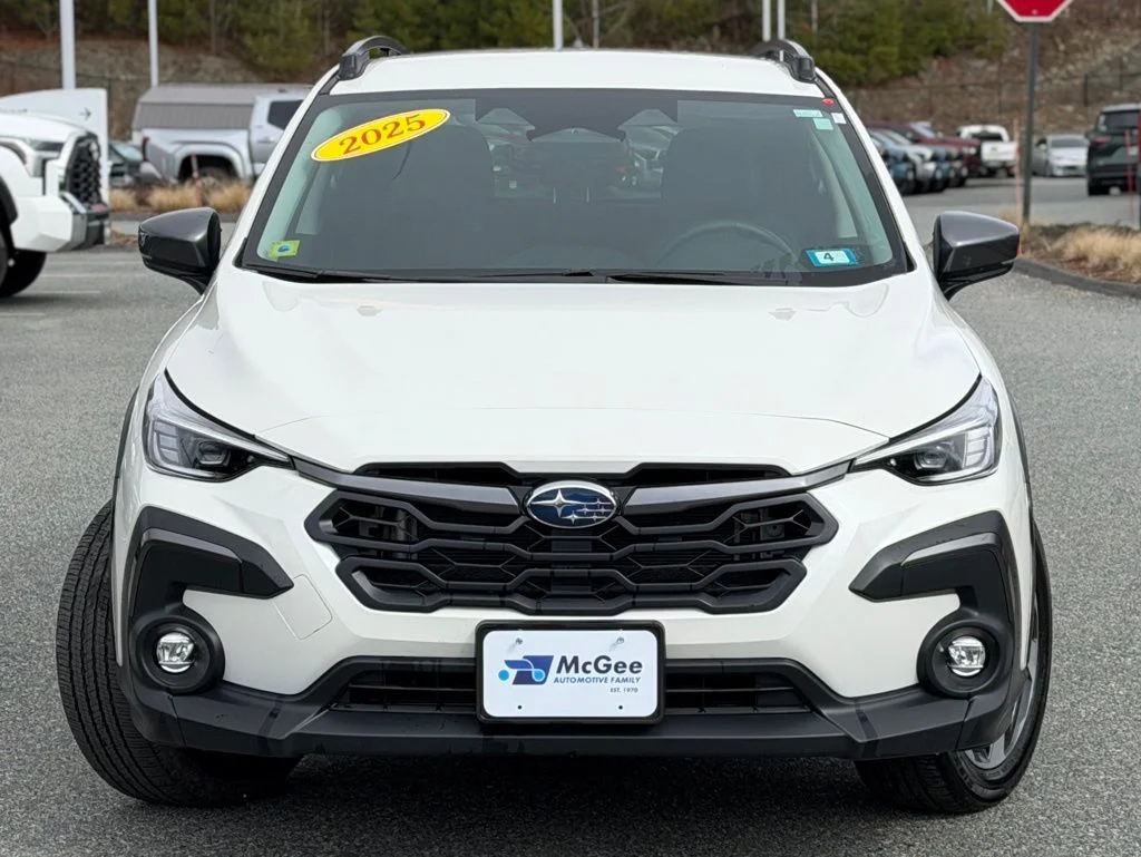 Used 2025 White Subaru Limited image 2