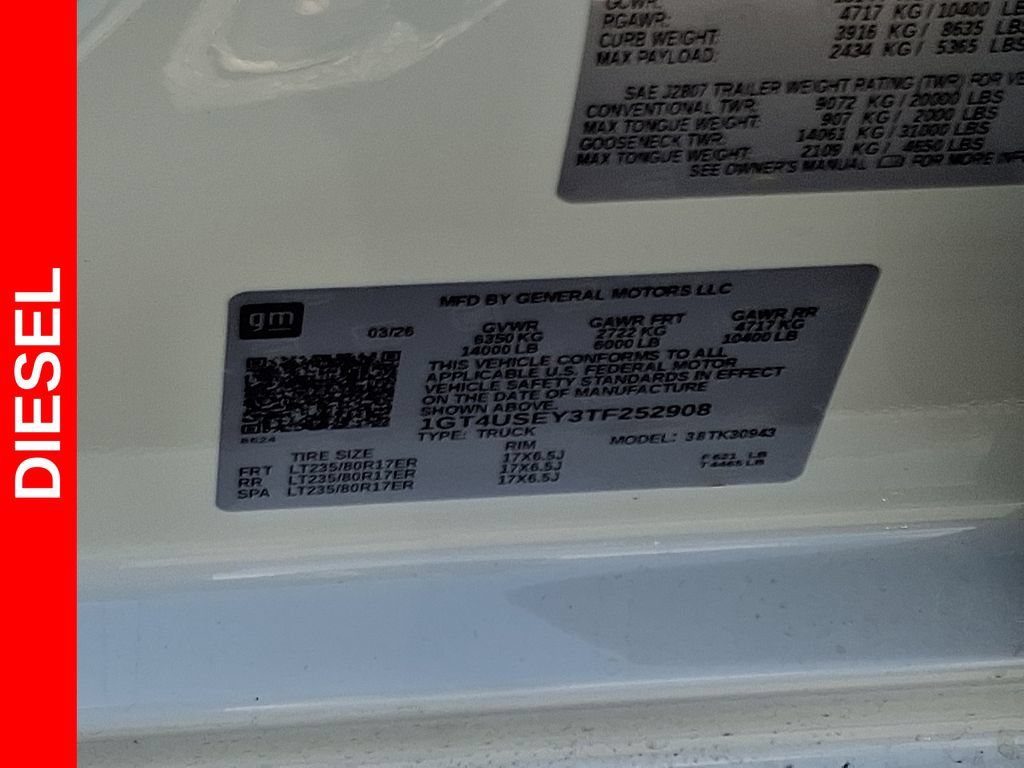 New 2026 Summit White GMC Pro DRW image 11