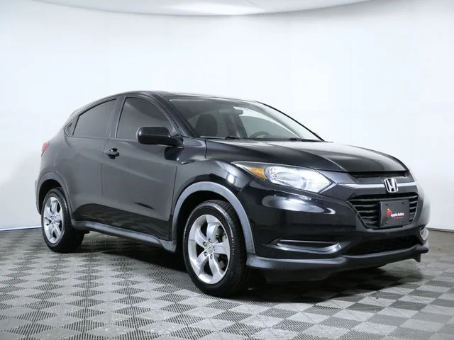 2016 Honda HR-V LX 2WD's photo