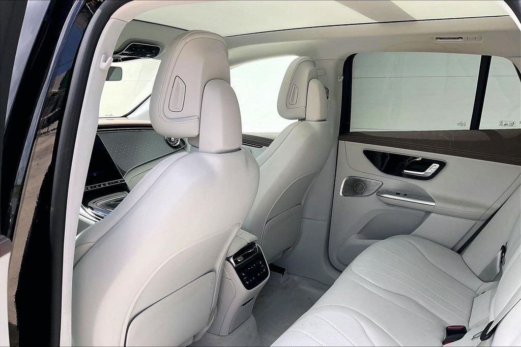 Certified Used 2023 Black Mercedes-Benz 350 SUV image 22